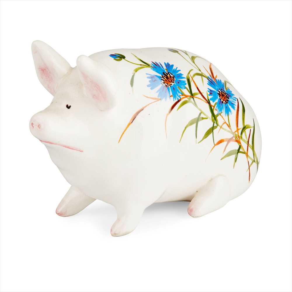 Lot 109 - A SMALL WEMYSS WARE PIG, FOR PLICHTA, LONDON