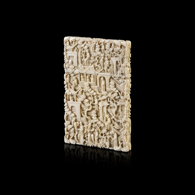Lot 26 - CANTON IVORY CARD CASE