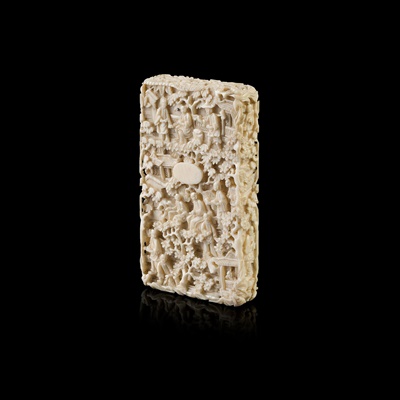 Lot 25 - CANTON IVORY CARD CASE