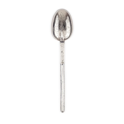 Lot 322 - A rare William and Mary combination marrow spoon scoop