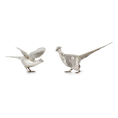 Lot 265 - A pair of pheasant table ornaments