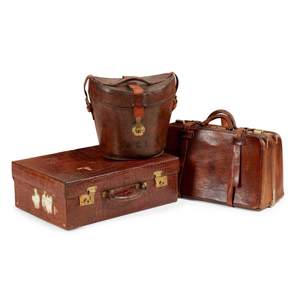 Lot 75 - GROUP OF LEATHER CASES AND ACCESSORIES