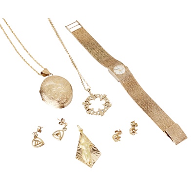 Lot 114 - A collection of 9ct gold jewellery