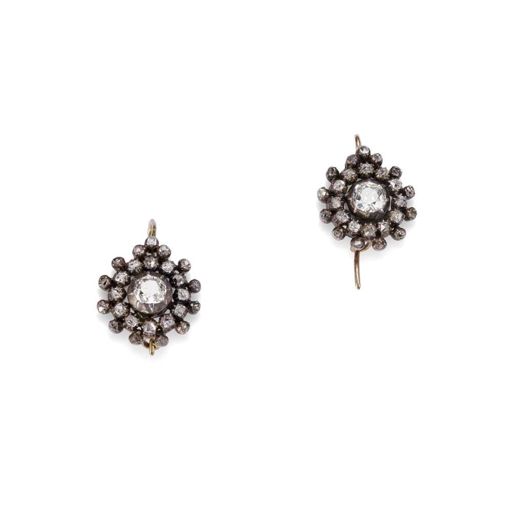Lot 123 - A pair of mid 19th century diamond cluster earrings