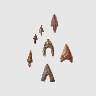 Lot 59 - COLLECTION OF PREDYNASTIC ARROWHEADS