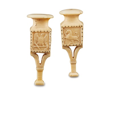 Lot 305 - TWO MARINE IVORY AND PIQUE DRUG CRUSHERS