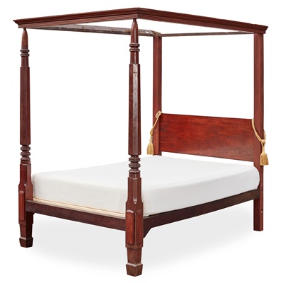 Lot 91 - GEORGE III MAHOGANY FOUR POSTER BED