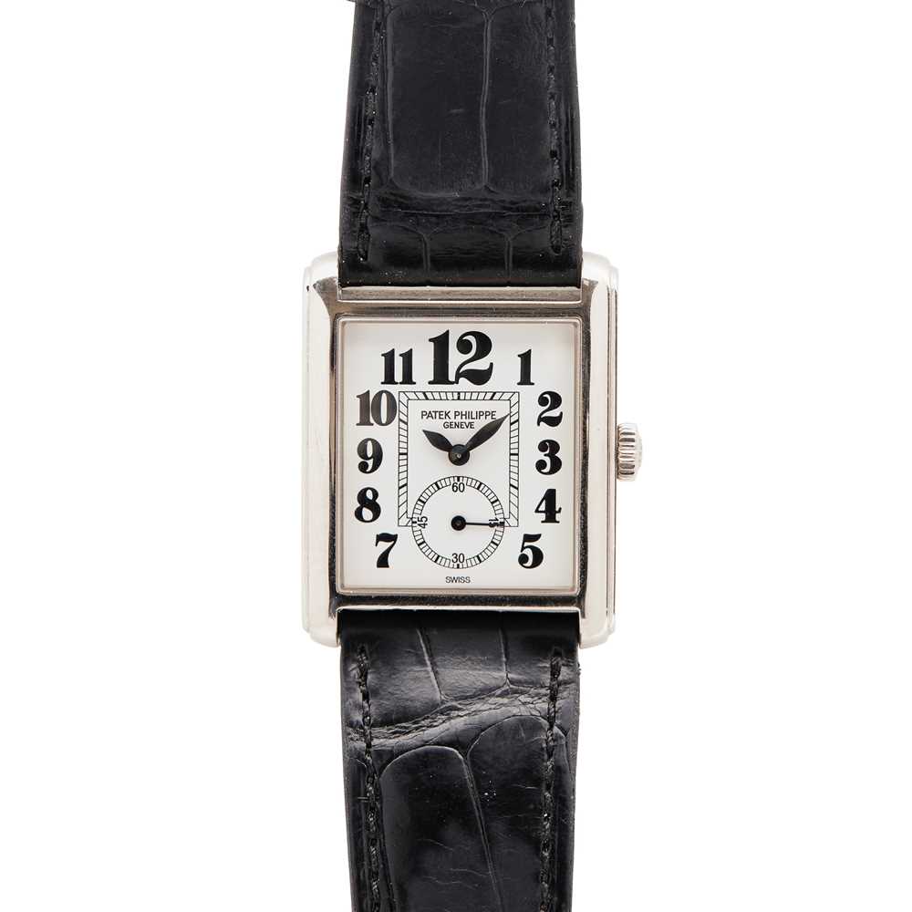 Lot 130 - Patek Philippe: a gentleman's white gold wrist watch