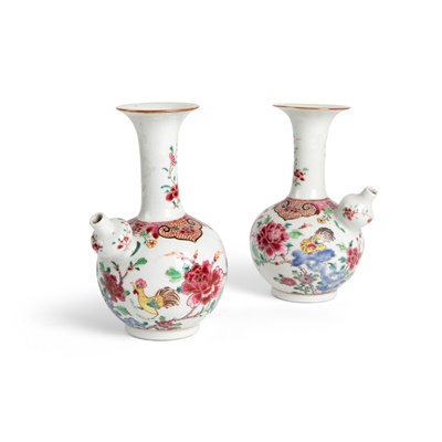 Lot 246 - PAIR OF FAMILLE ROSE 'ROOSTER AND PEONY' KENDIS