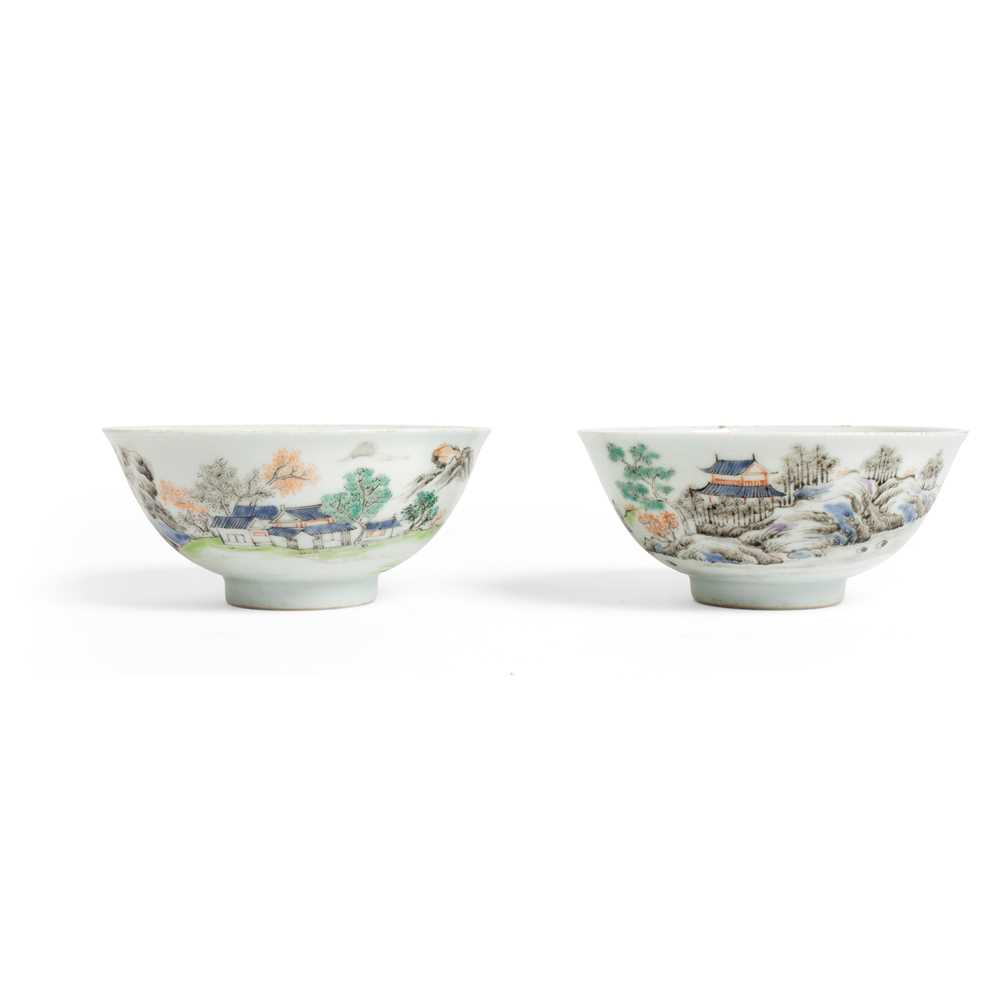 Lot 233 - PAIR OF FAMILLE ROSE BOWLS
