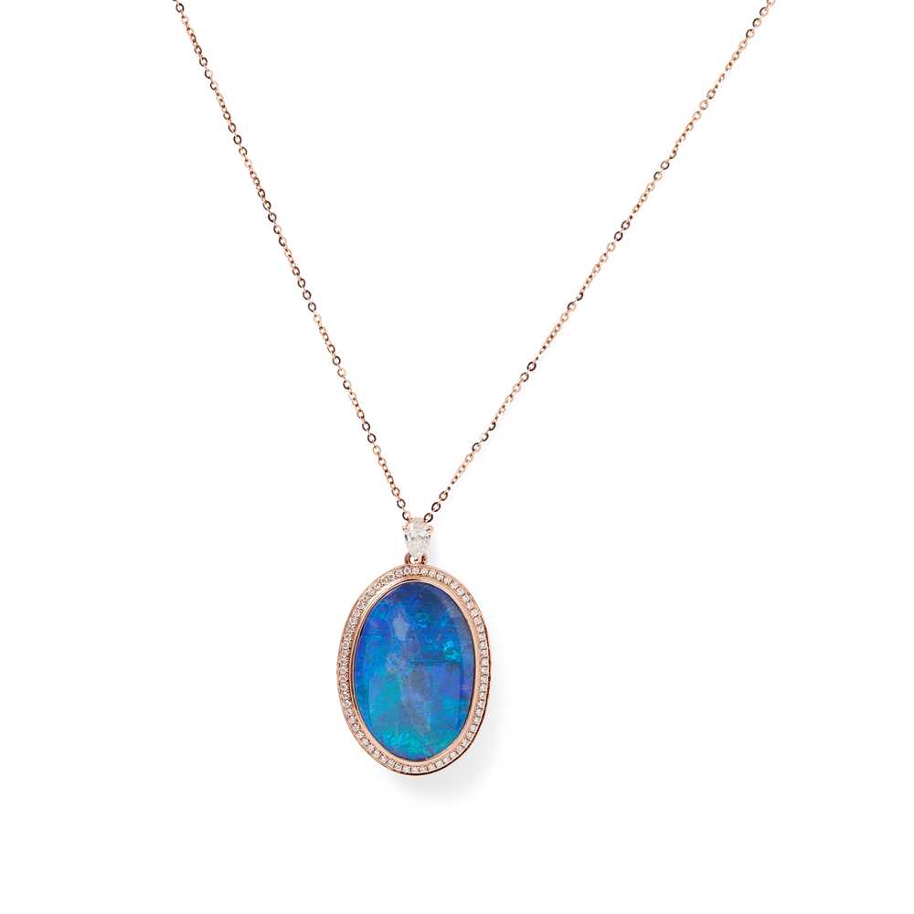 Lot 94 - An opal and diamond set pendant necklace