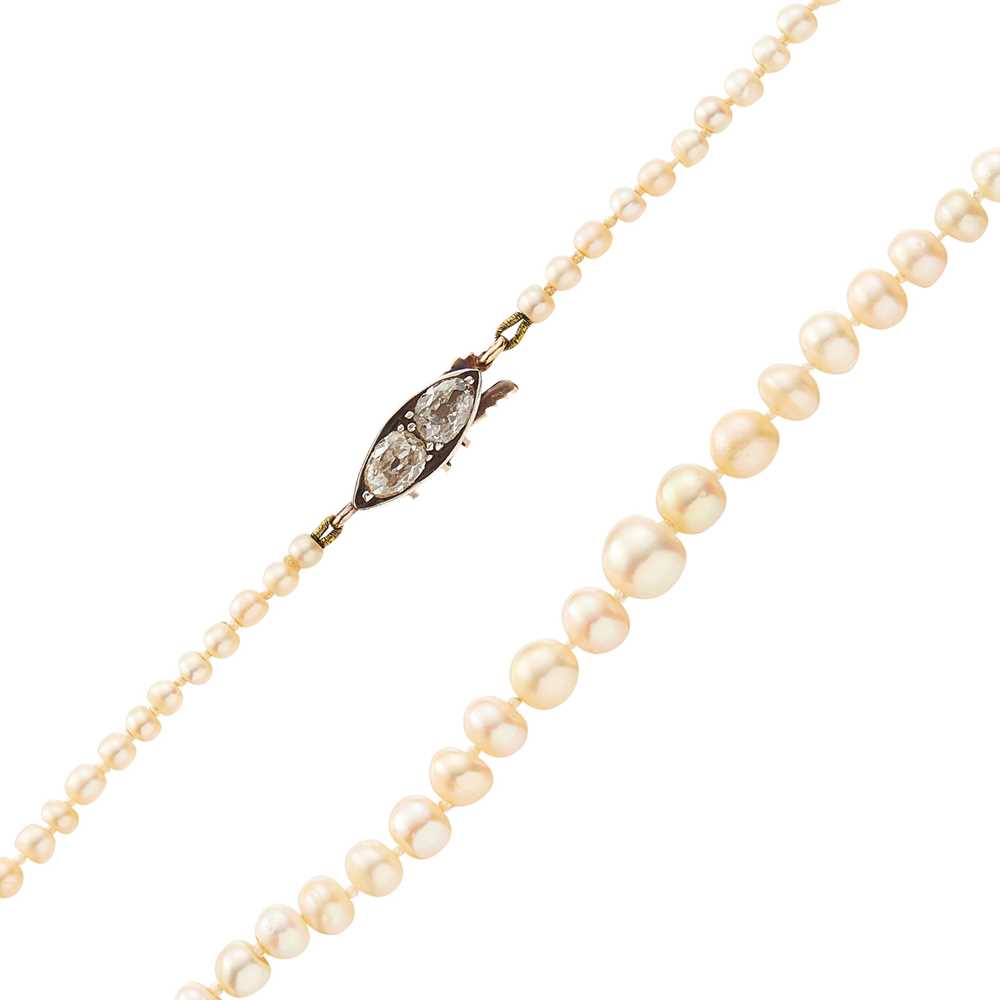 Lot 50 - A natural pearl and diamond set necklace