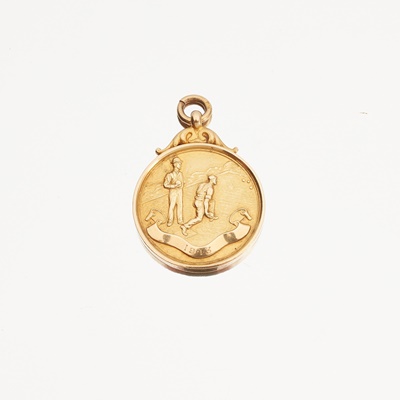 Lot 196 - An 18ct gold Bowling Medal