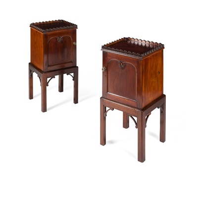 Lot 583 - PAIR OF ANGLO INDIAN PADOUK BEDSIDE CHESTS