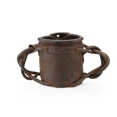 Lot 217 - AN 18TH CENTURY LEATHER BOMBARD