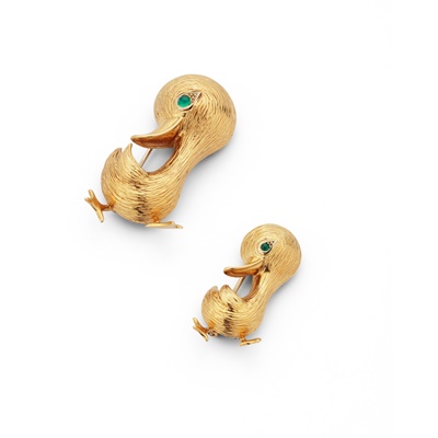 Lot 23 - A pair of gem-set duck brooches, by O. J. Perrin