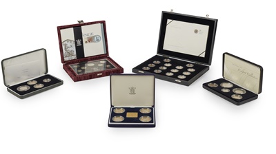 Lot 116 - A group of Royal Mint proof sets