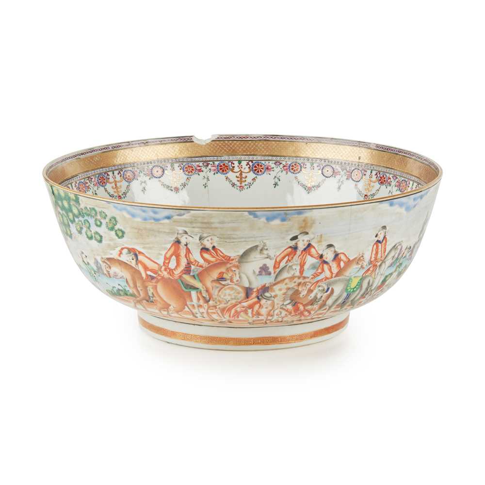 Lot 34 - A CHINESE EXPORT EUROPEAN SUBJECT PORCELAIN PUNCH BOWL