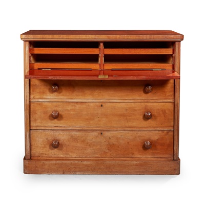 Lot 173 - A VICTORIAN MAHOGANY SECRETAIRE CHEST OF DRAWERS