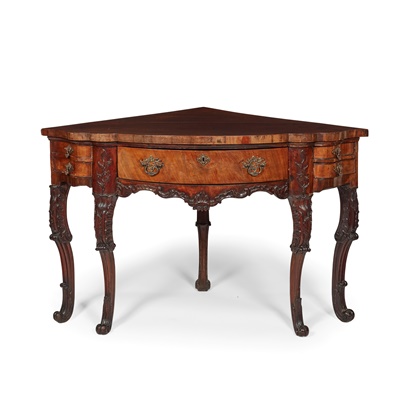 Lot 454 - PORTUGUESE ROCOCO ROSEWOOD CORNER SERVING TABLE
