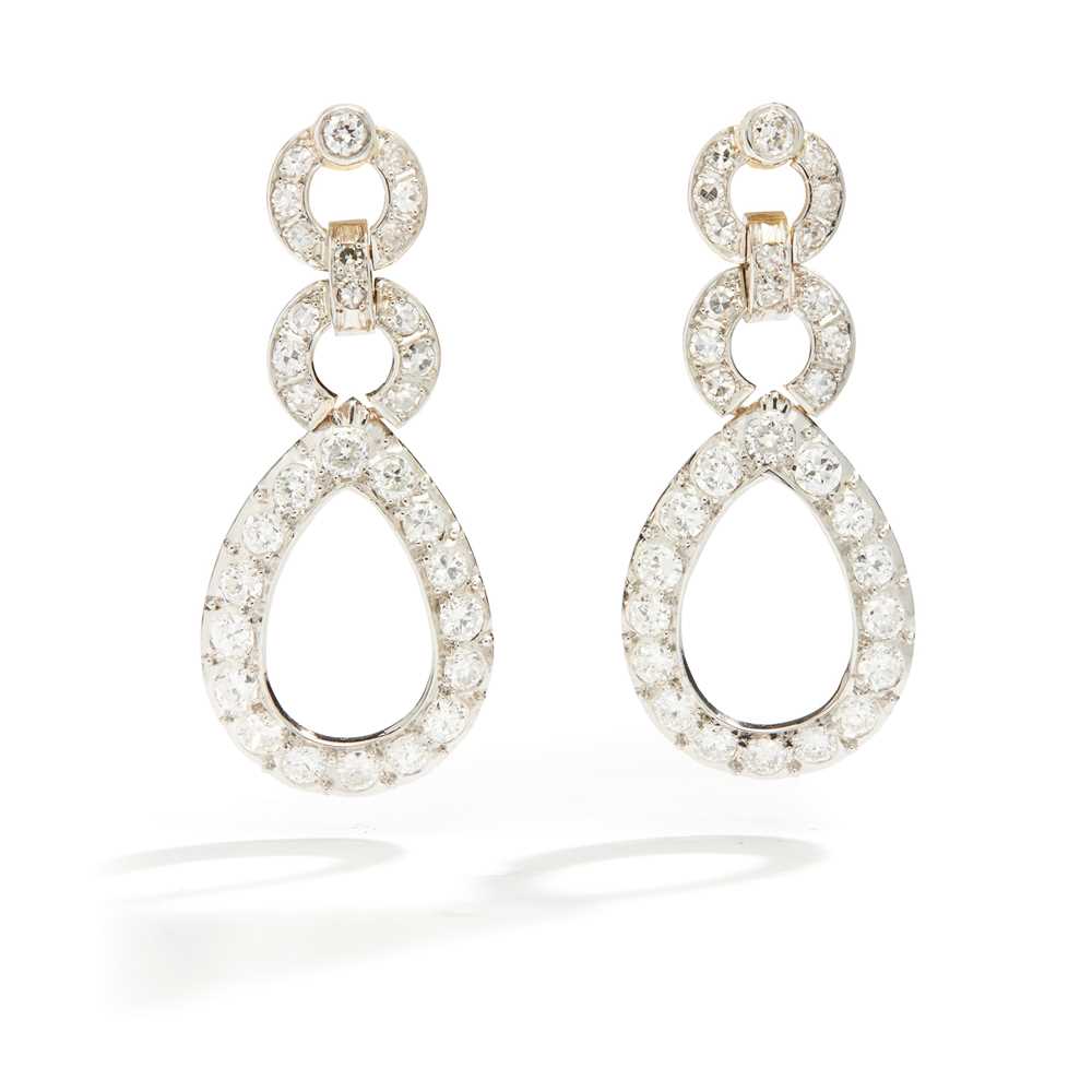 Lot 3 - A pair of diamond pendent earrings, circa 1900