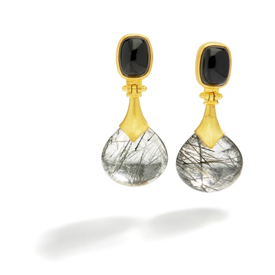 Lot 93 - A pair of onyx and rutilated quartz earrings