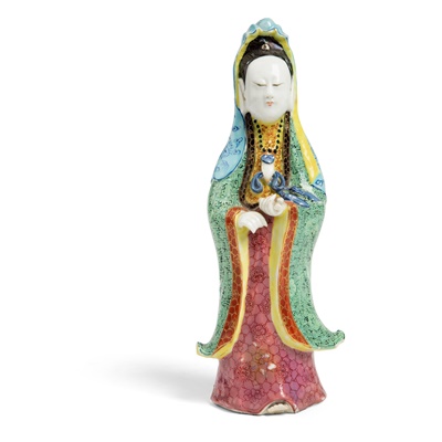 Lot 219 - FAMILLE ROSE FIGURE OF A GUANYIN