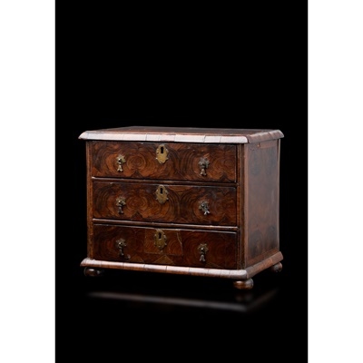 Lot 17 - WILLIAM AND MARY OYSTER VENEERED MINIATURE CHEST OF DRAWERS
