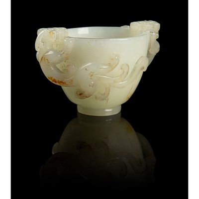 Lot 109 - WHITE JADE CUP WITH DRAGON HANDLES