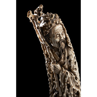 Lot 67 - LARGE IVORY CARVING OF A MALE FIGURE