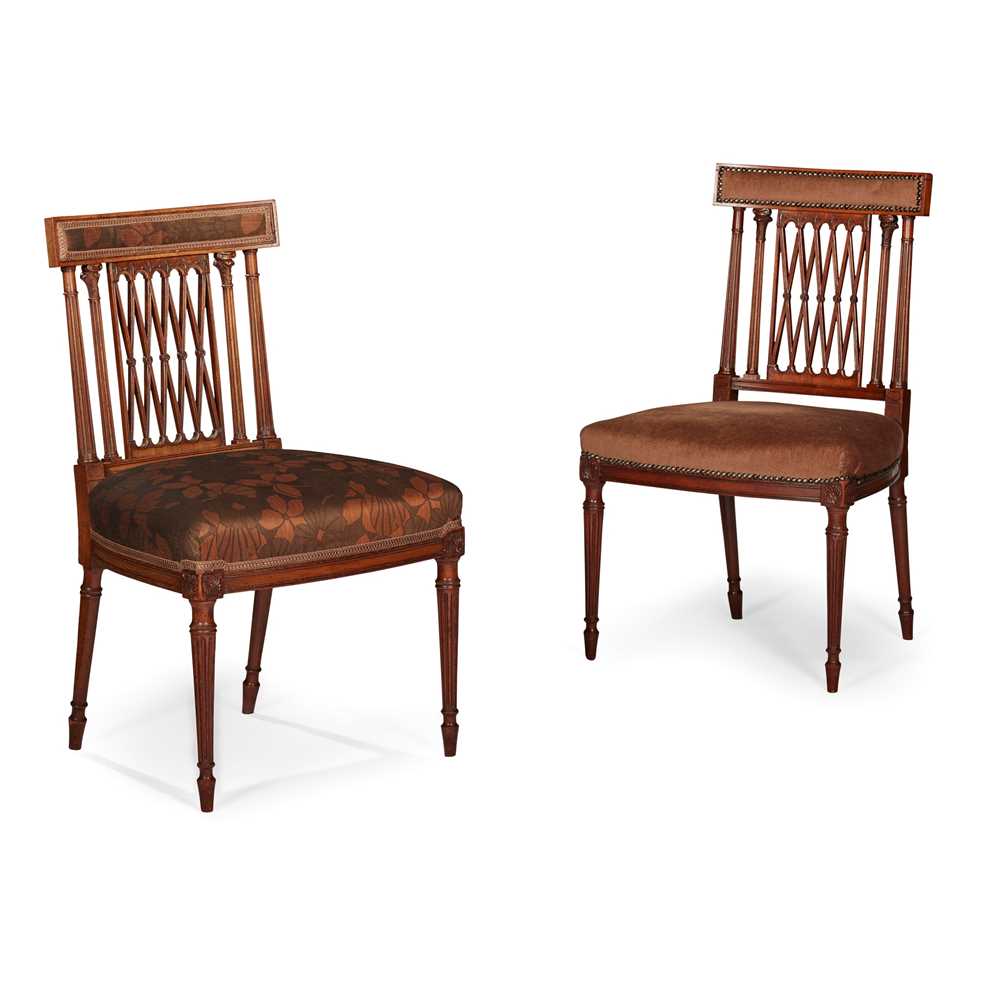 Lot 96 - PAIR OF SHERATON REVIVAL MAHOGANY SIDE CHAIRS, ATTRIBUTED TO WRIGHT AND MANSFIELD