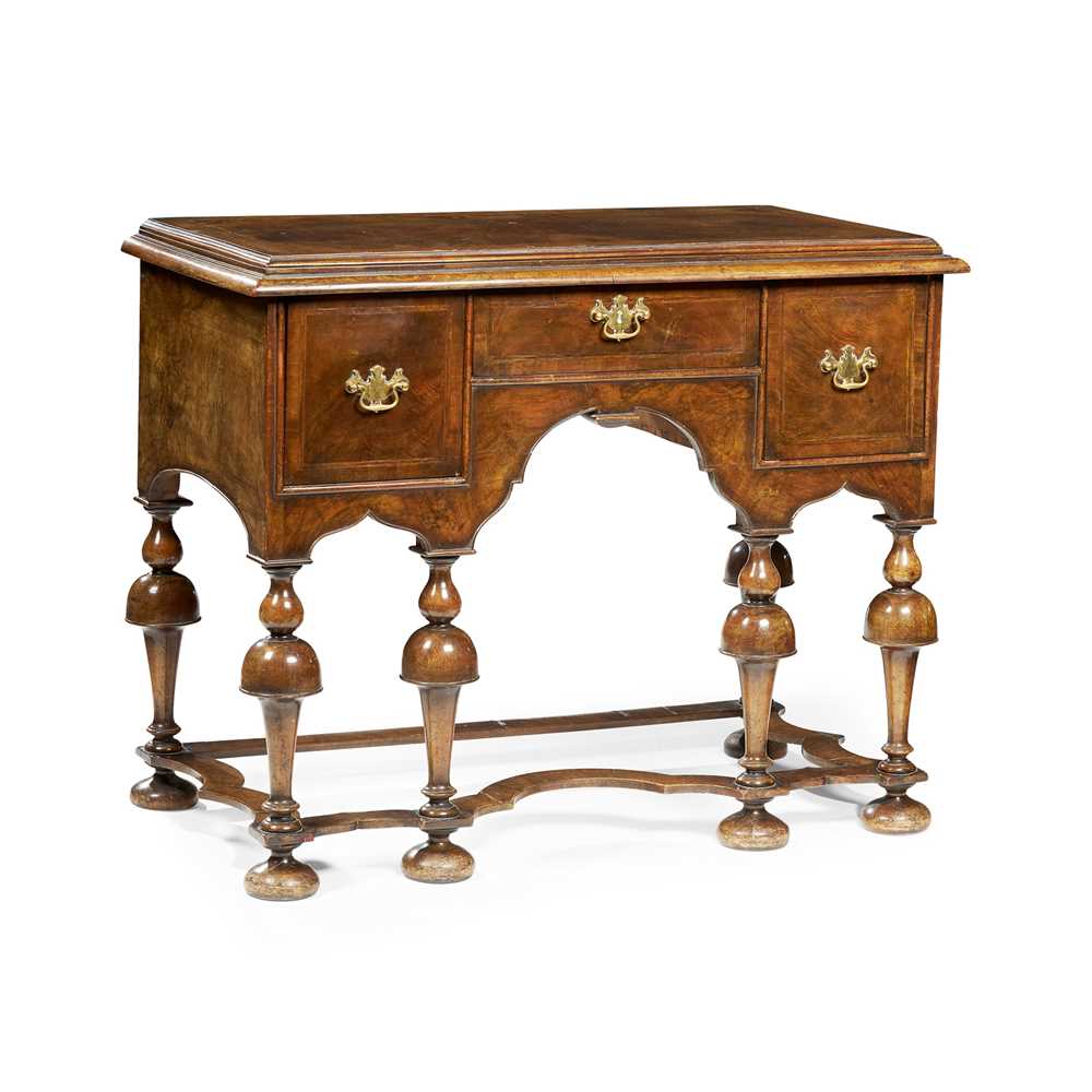 Lot 14 - WILLIAM AND MARY WALNUT AND FEATHERBANDED LOWBOY