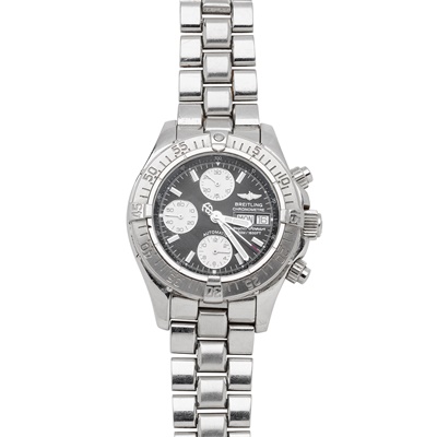 Lot 165 - Breitling: a stainless steel chronograph wrist watch