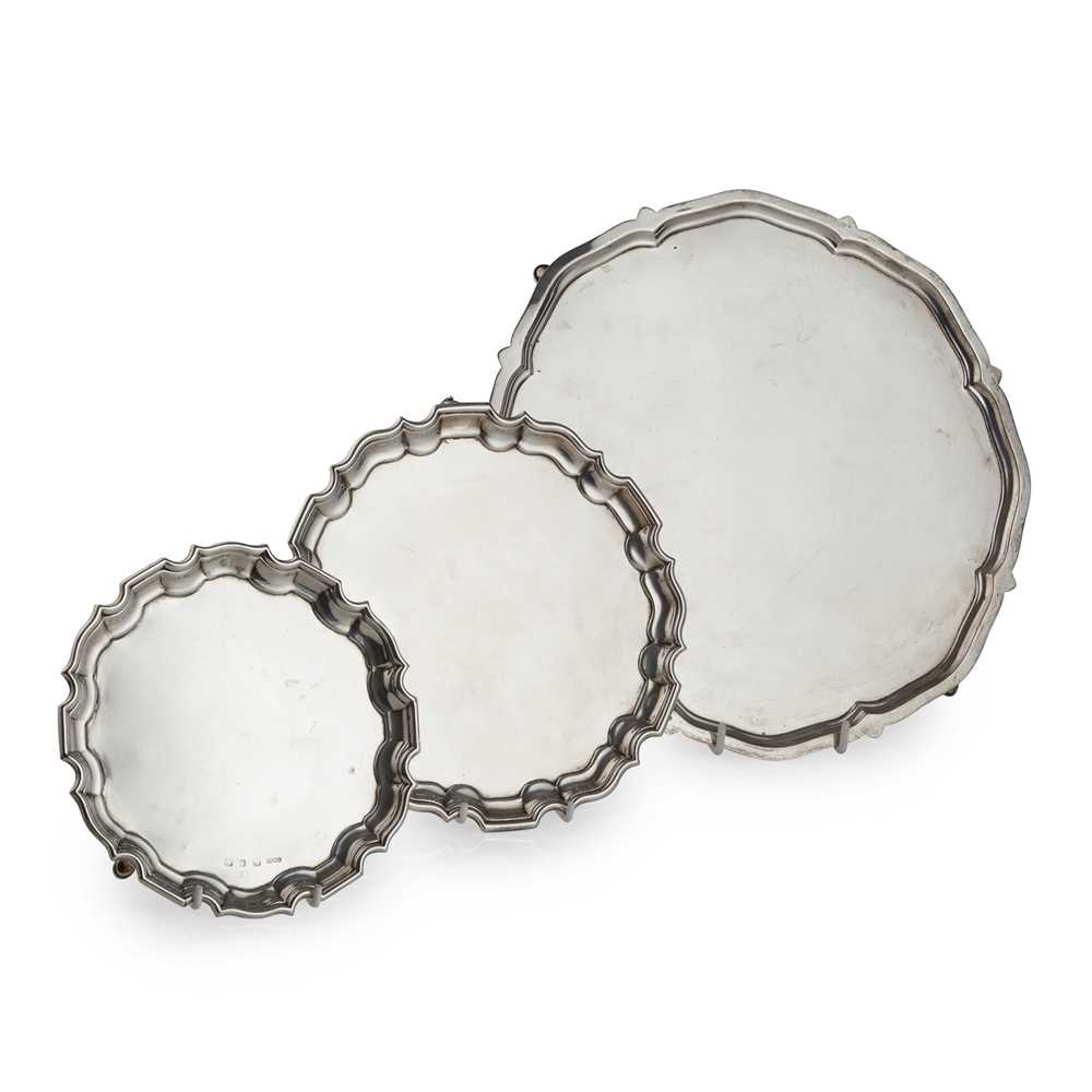 Lot 47 - A group of three salvers and trays