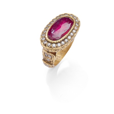 Lot 81 - A ruby and diamond dress ring