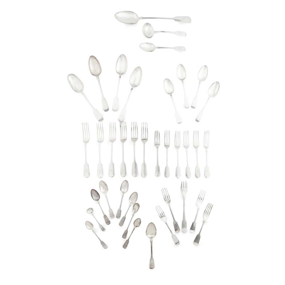 Lot 97 - A collection of Fiddle pattern flatware
