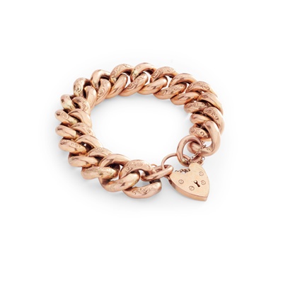 Lot 360 - A 9ct gold curb link bracelet