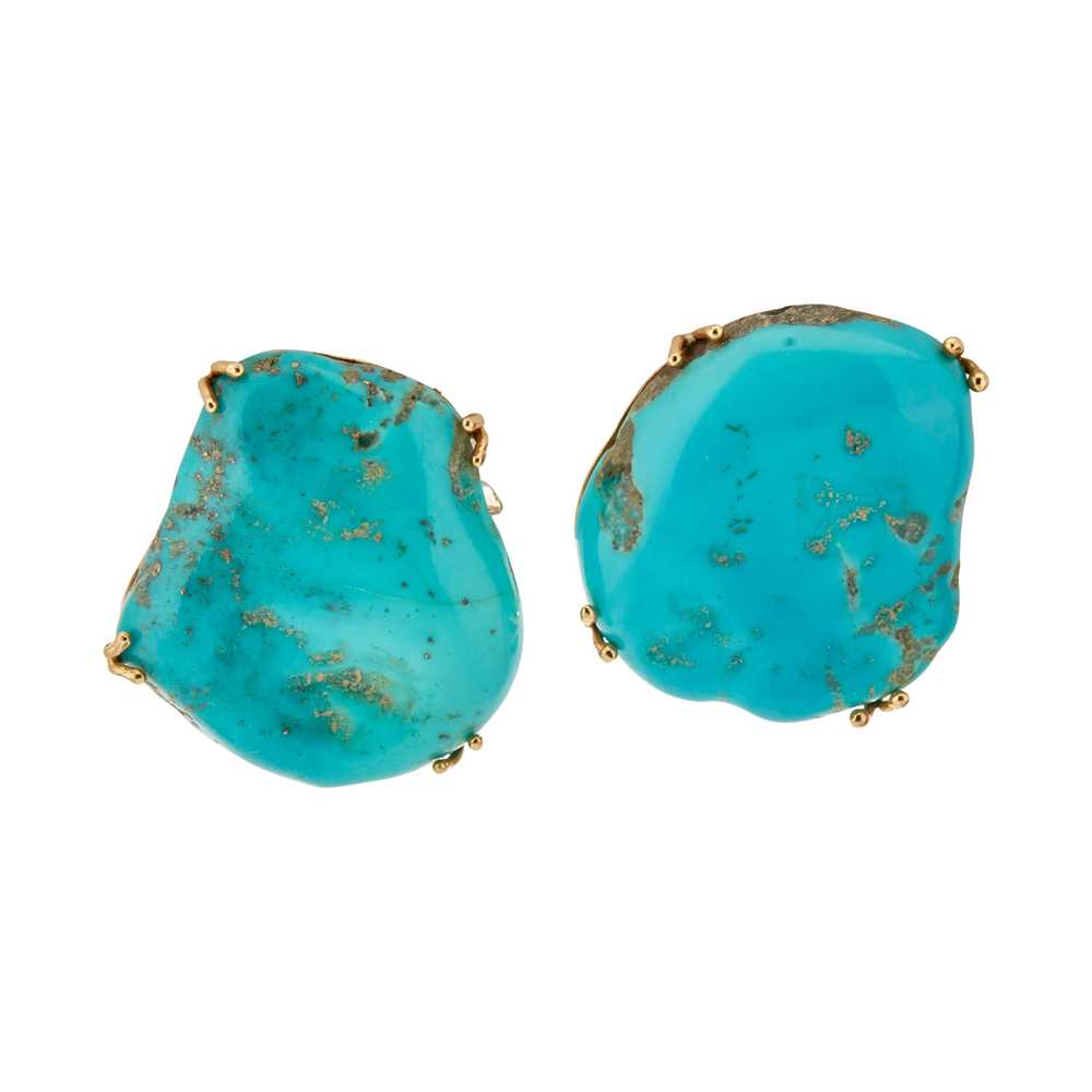 Lot 251 - A pair of turquoise earrings