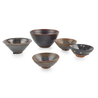 Lot 67 - COLLECTION OF FIVE TEA AND WINE BOWLS