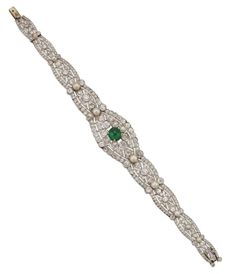 Lot 91 - An Art Deco emerald, diamond and pearl bracelet, circa 1925