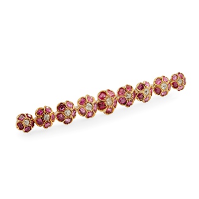 Lot 176 - A ruby and diamond brooch