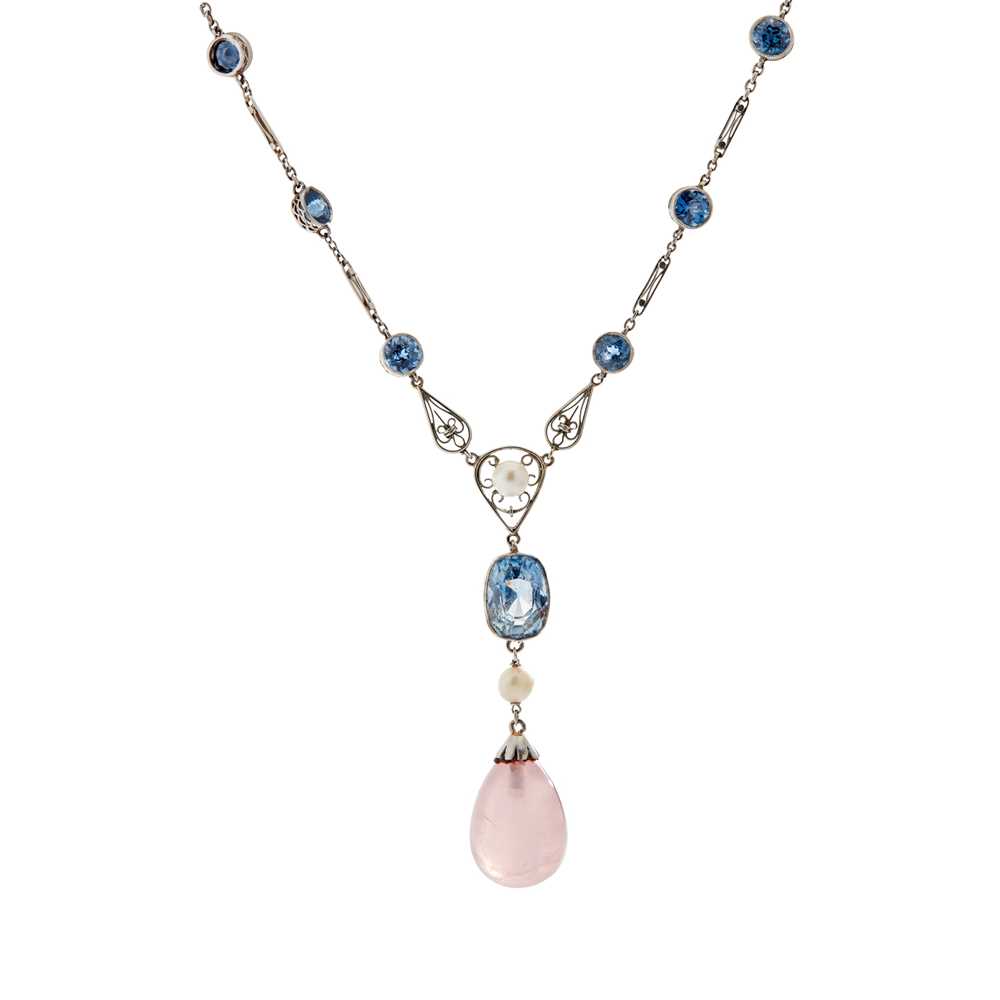 Lot 306 - An early 20th-Century sapphire, rose quartz and pearl necklace