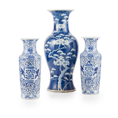 Lot 148 - GROUP OF THREE BLUE AND WHITE VASES