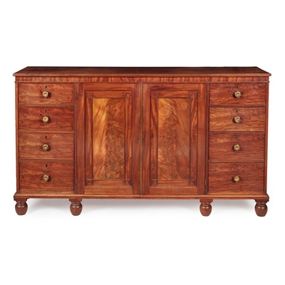 Lot 209 - FINE REGENCY MAHOGANY LOW PRESS CUPBOARD, ATTRIBUTED TO GILLOWS