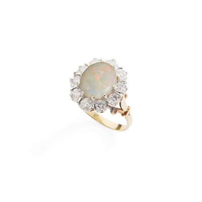 Lot 209 - An opal and diamond cluster ring