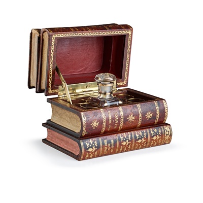 Lot 351 - TWO NOVELTY BOOK DECANTER BOXES
