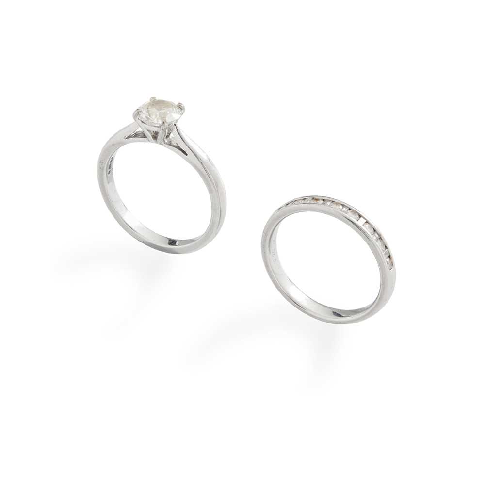 Lot 36 - A diamond single-stone ring