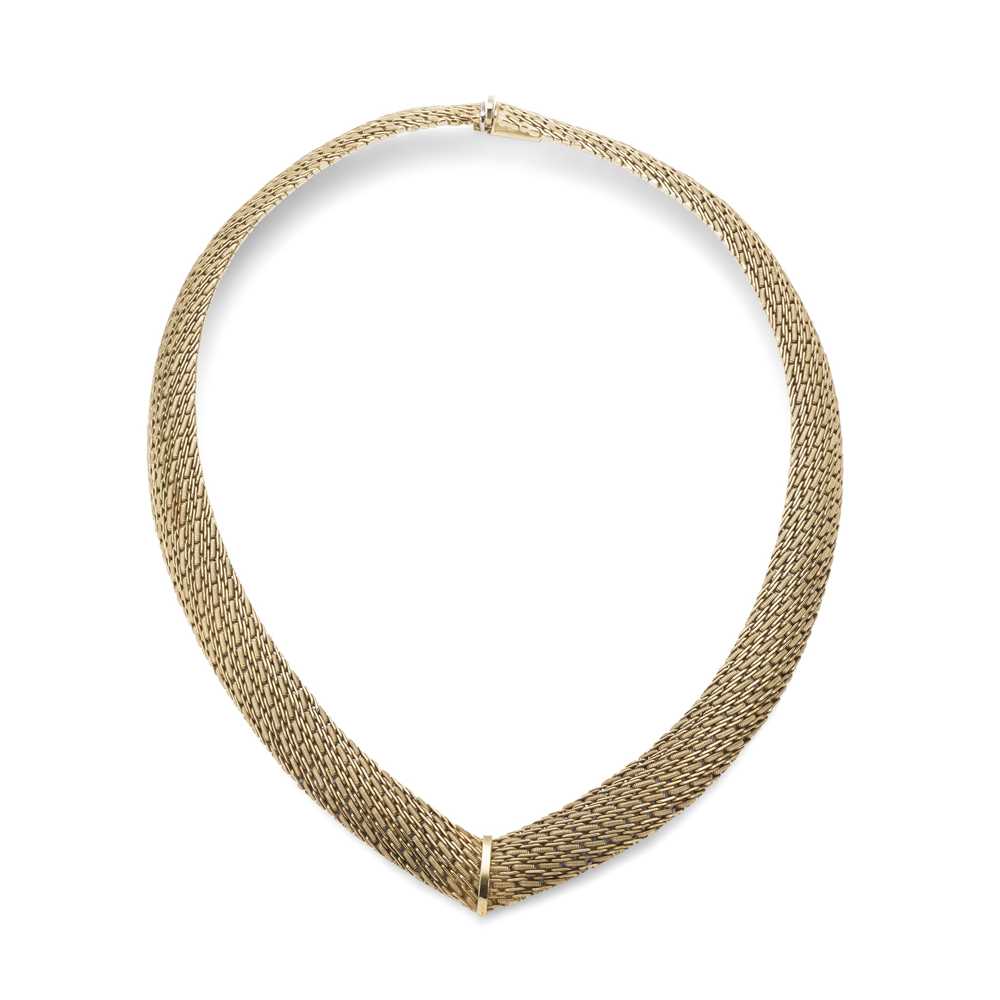 Lot 76 - A 9ct gold necklace