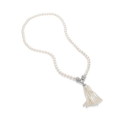 Lot 249 - A cultured pearl and diamond necklace