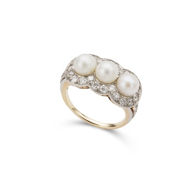 Lot 254 - A pearl and diamond triple cluster ring